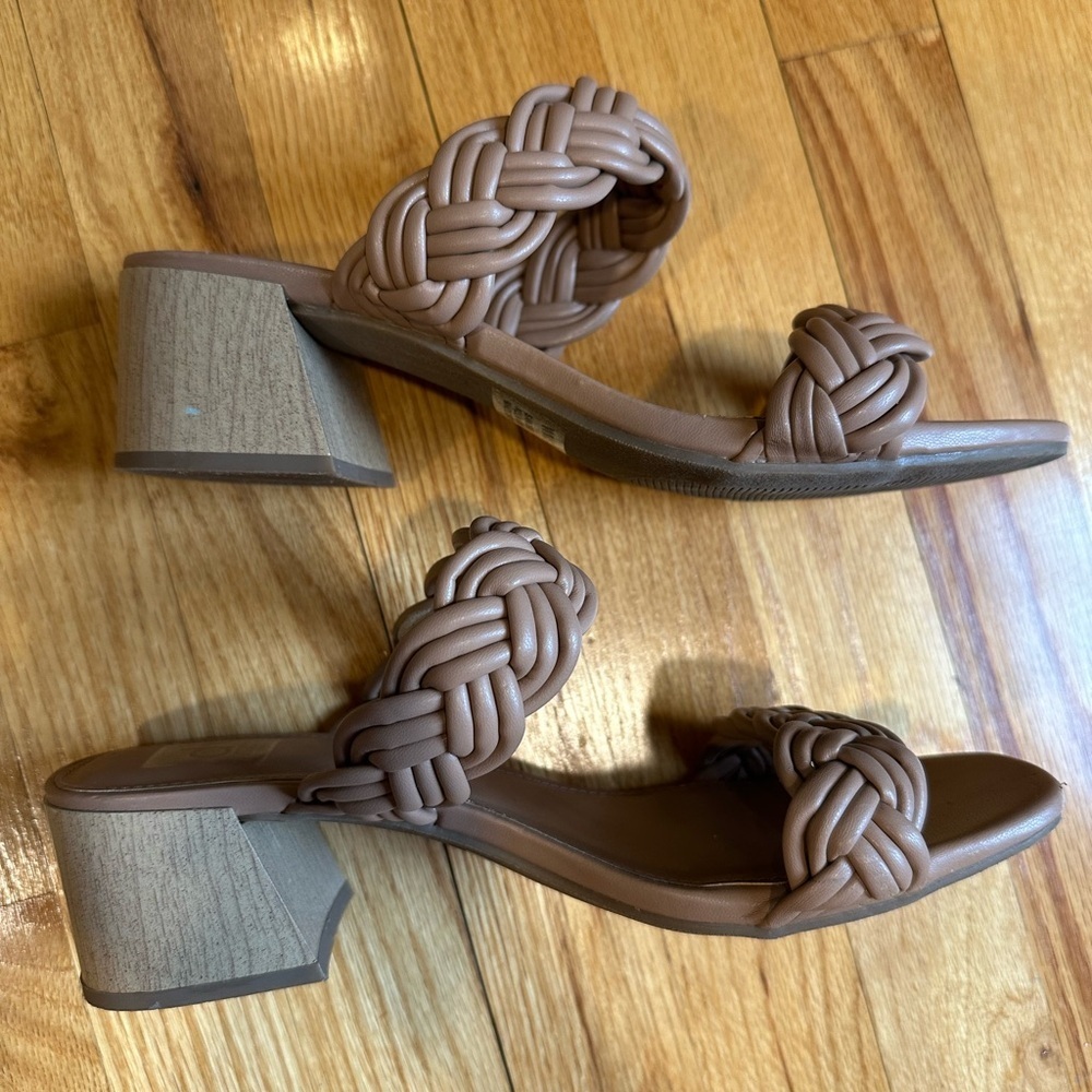 Dolce Vita Sanders Taupe Heeled Braided Sandals - Picture 4 of 8